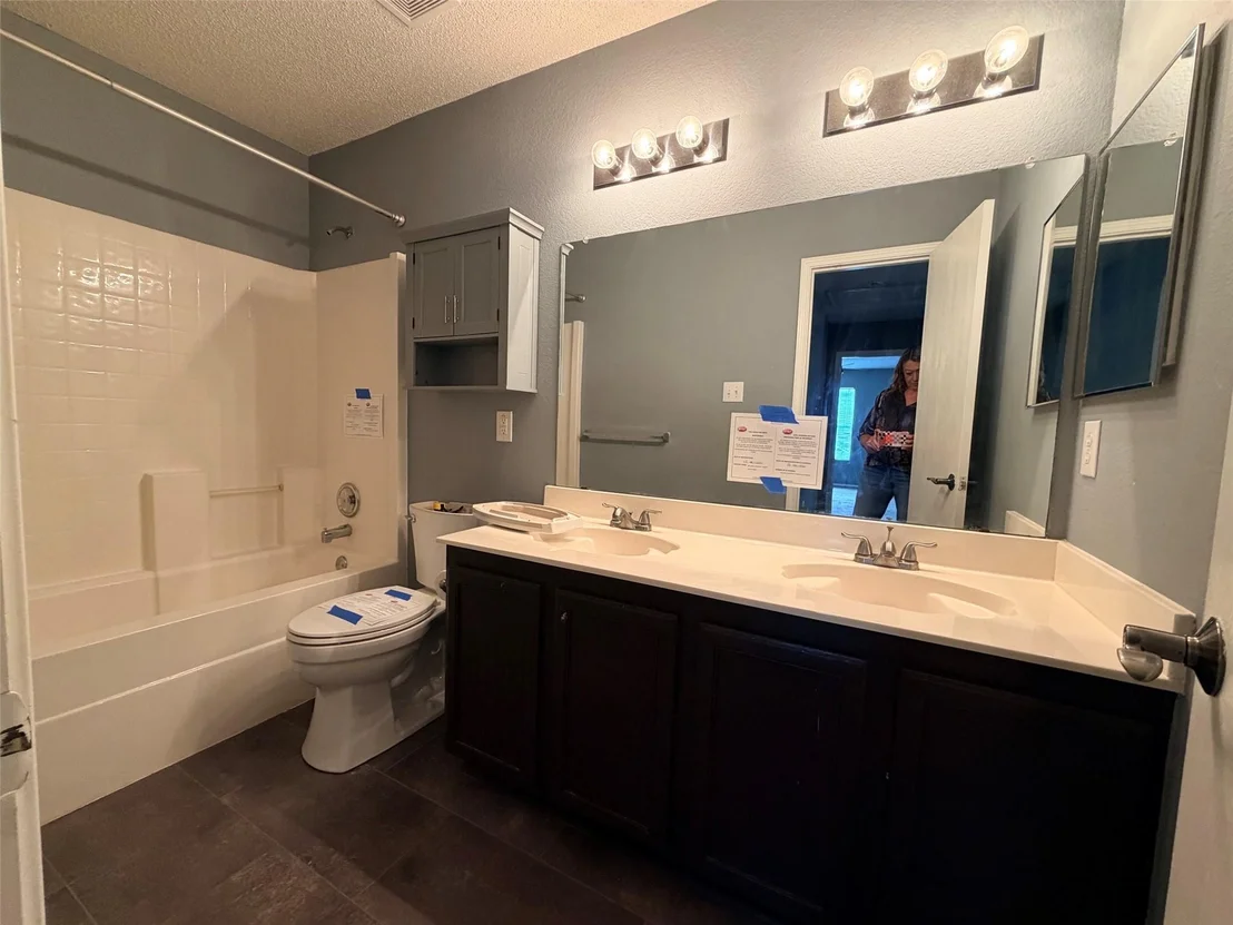 Photo of 3801 Quail View Drive