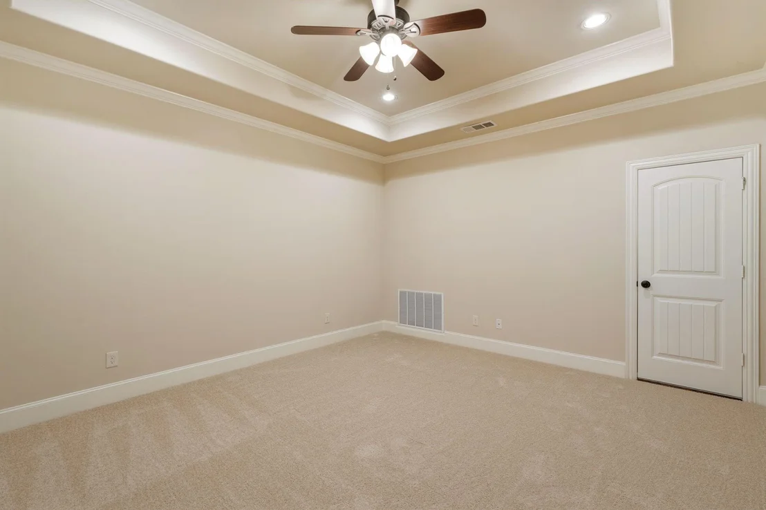 Photo of 5001 White Pine Drive