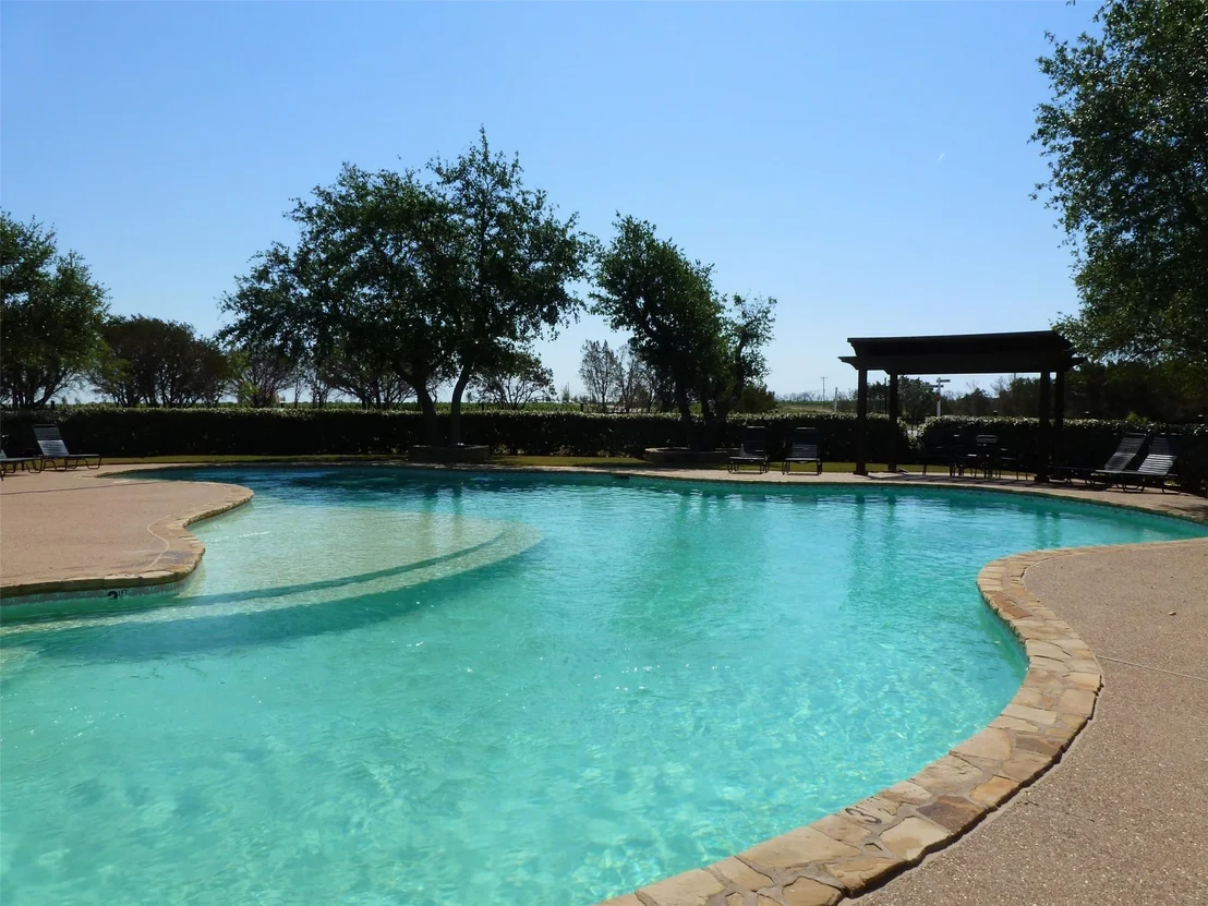 Photo of 330 Eastern Hills Drive