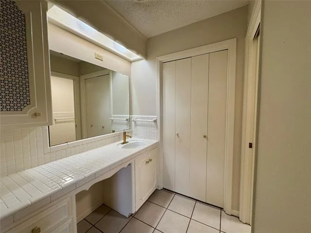 Photo of 3334 Santa Monica Drive