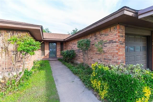 Photo of 1424 Sunset Drive