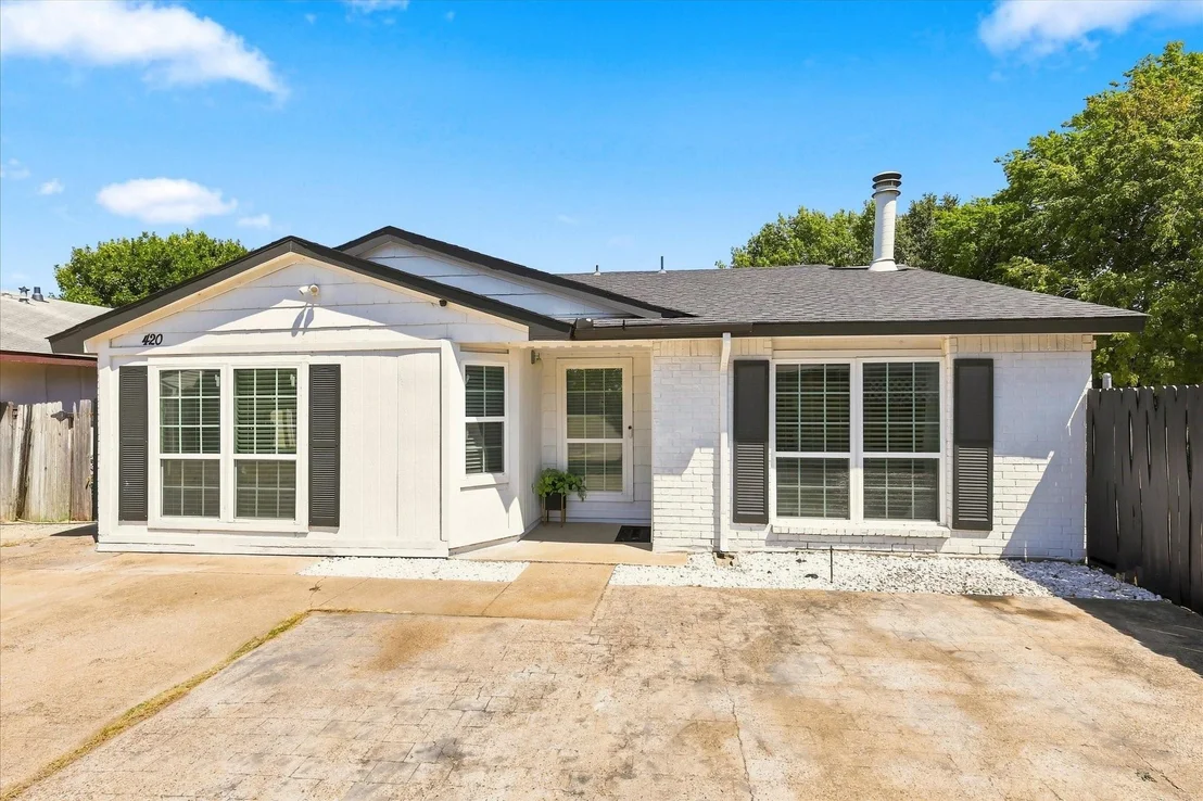 Photo of 420 Vincent Street