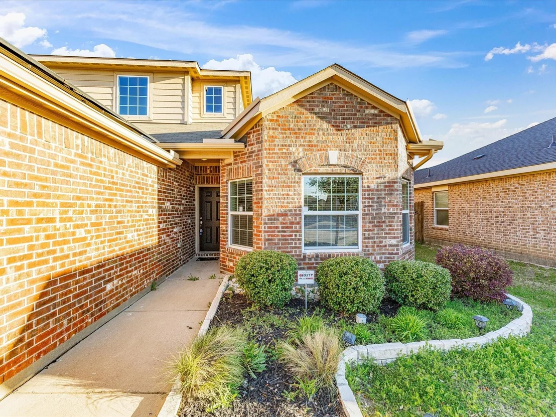 Photo of 1402 Englemann Drive
