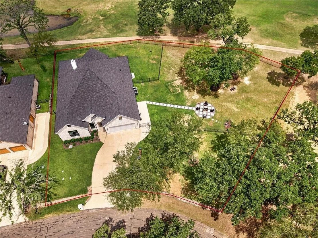 Photo of 181 Colonial Drive