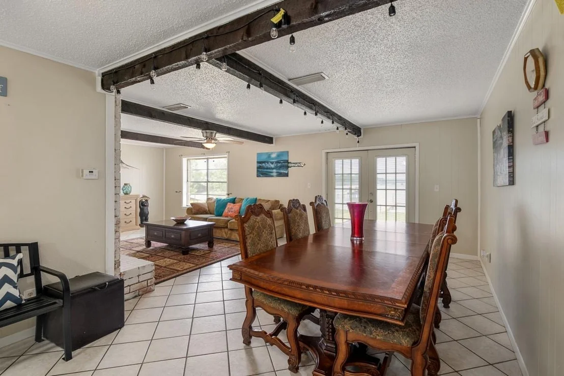 Photo of 100 W Oak Acres Drive