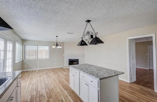 Photo of 2101 Deerfield Drive