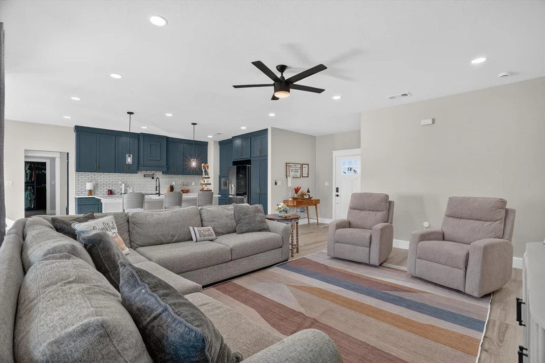 Photo of 332 Jonny Boy Way