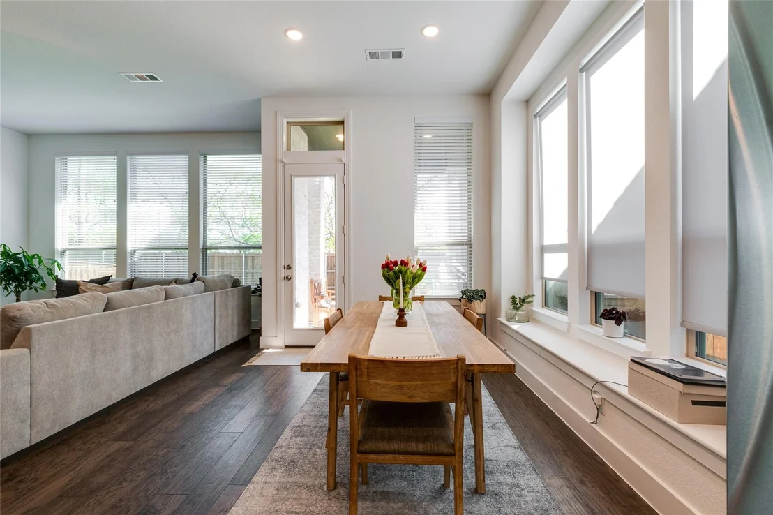 Photo of 704 Wycliffe Drive
