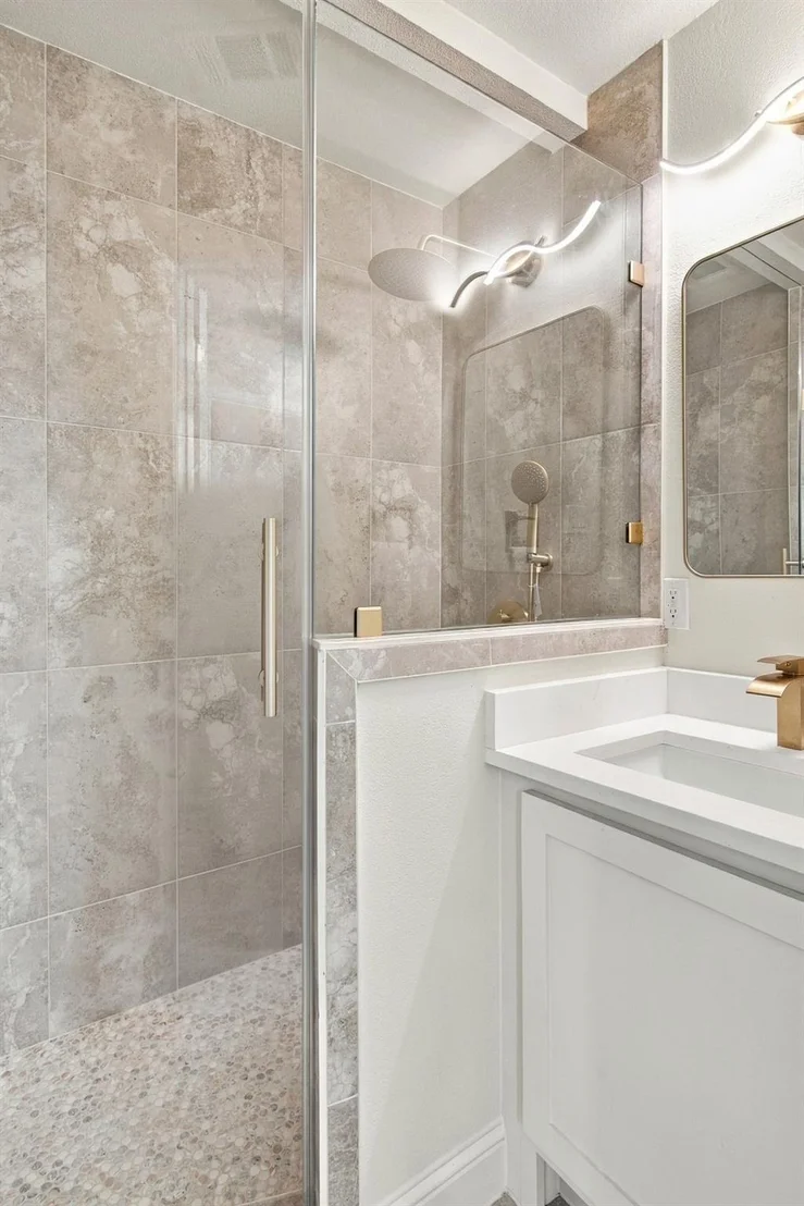 Photo of 717 Redwing Drive
