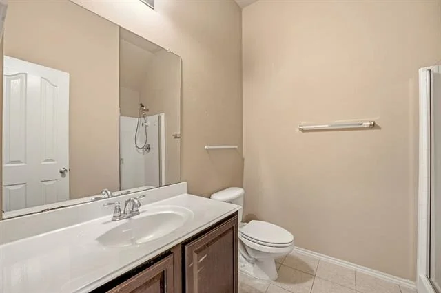 Photo of 409 Crown Oaks Drive