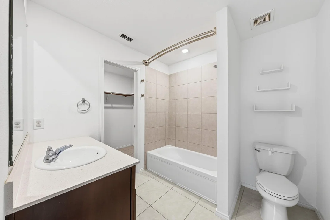 Photo of 5800 Timber Point Drive