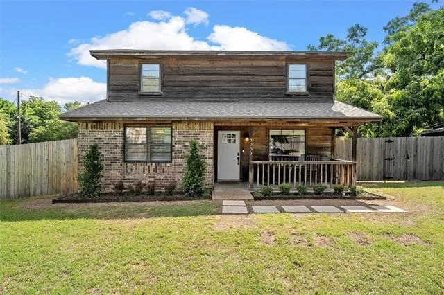 Photo of 3000 N 15th A Street