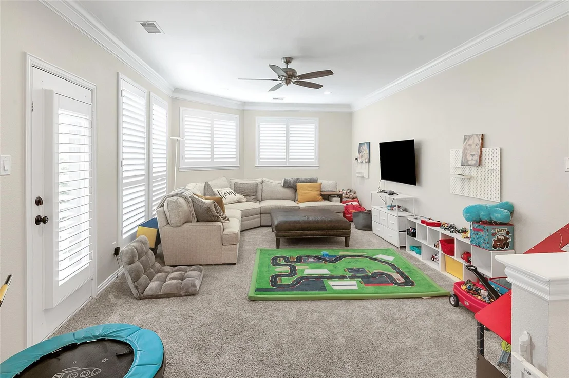 Photo of 2304 Fairway Circle