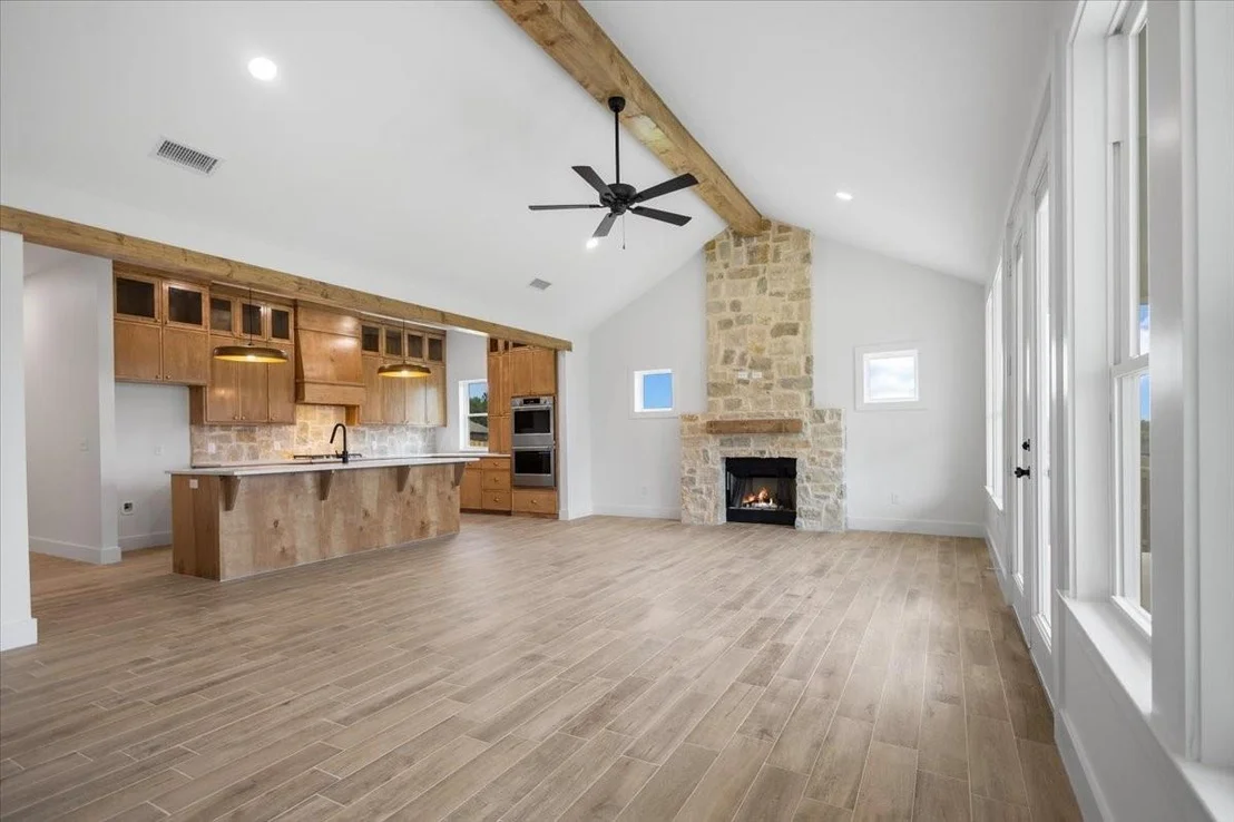 Photo of 16429 Clearview Drive