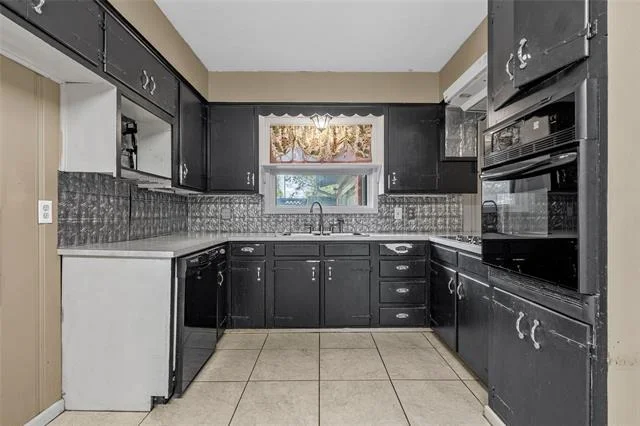 Photo of 2349 Mount Carmel Drive