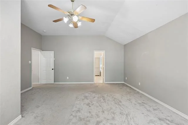 Photo of 828 Rockefeller Lane