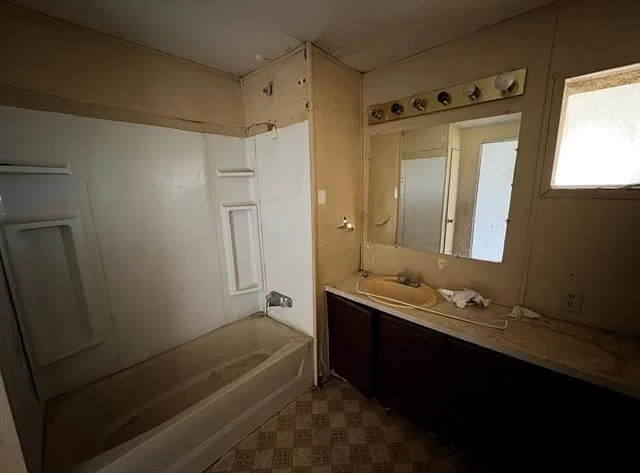 Photo of 405 Munson Drive