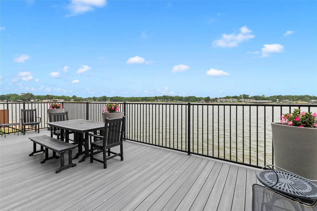 Photo of 164 Marina Drive