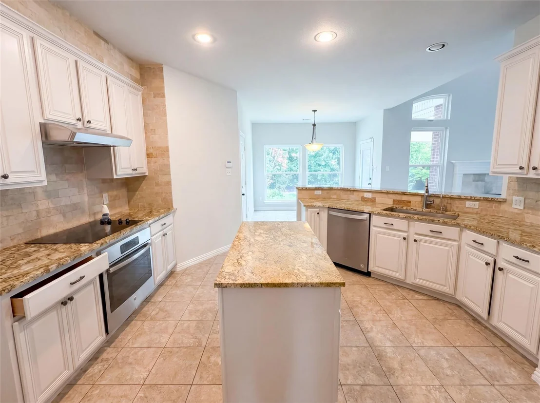 Photo of 4536 Risinghill Drive