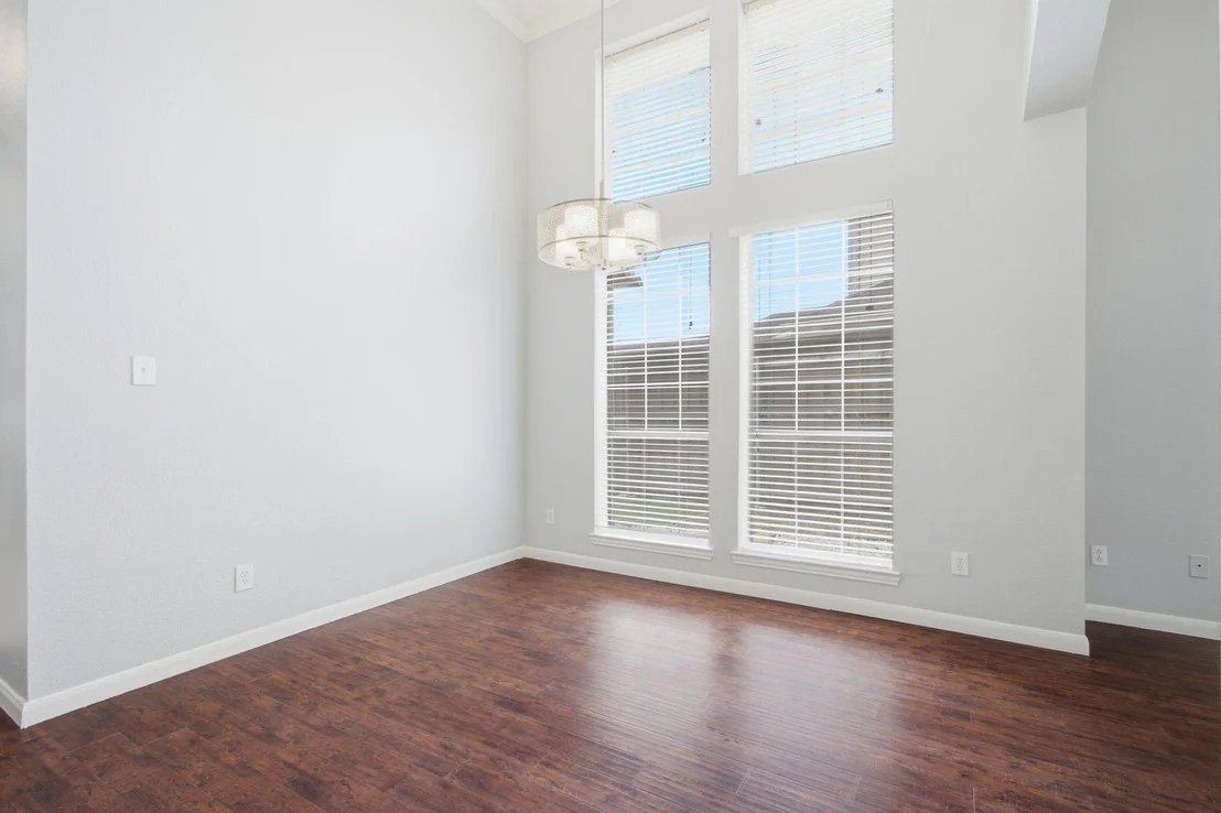 Photo of 3117 Irvine Drive