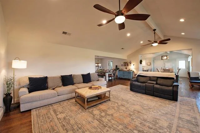 Photo of 6612 Eastview Drive