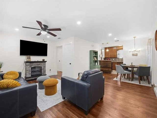 Photo of 1400 Bennett Drive