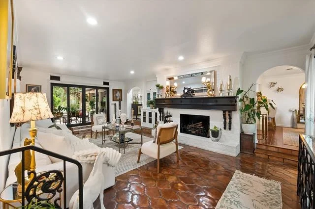 Photo of 2202 Highland Circle
