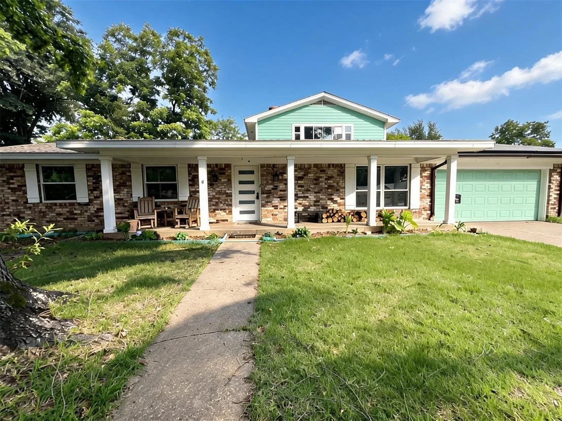 Photo of 321 Merrell Drive