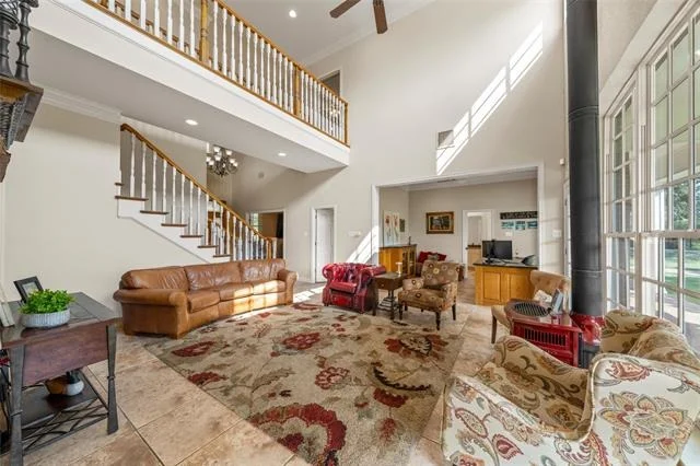 Photo of 290 Bolton Circle