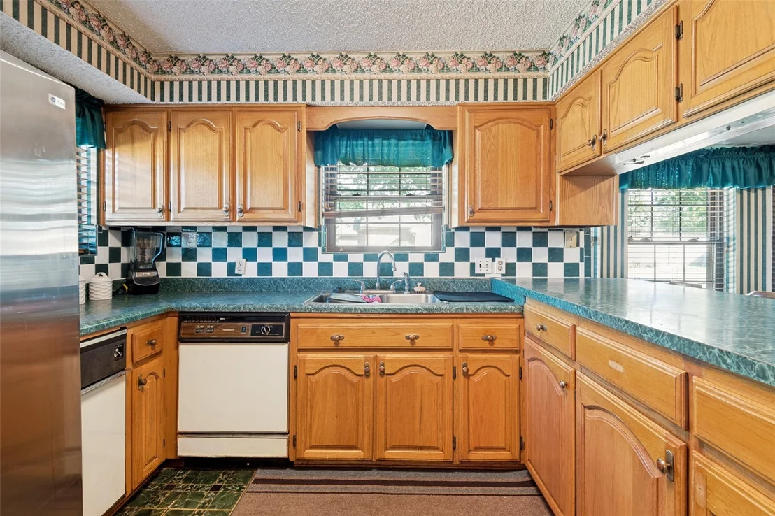 Photo of 508 Estate Lane