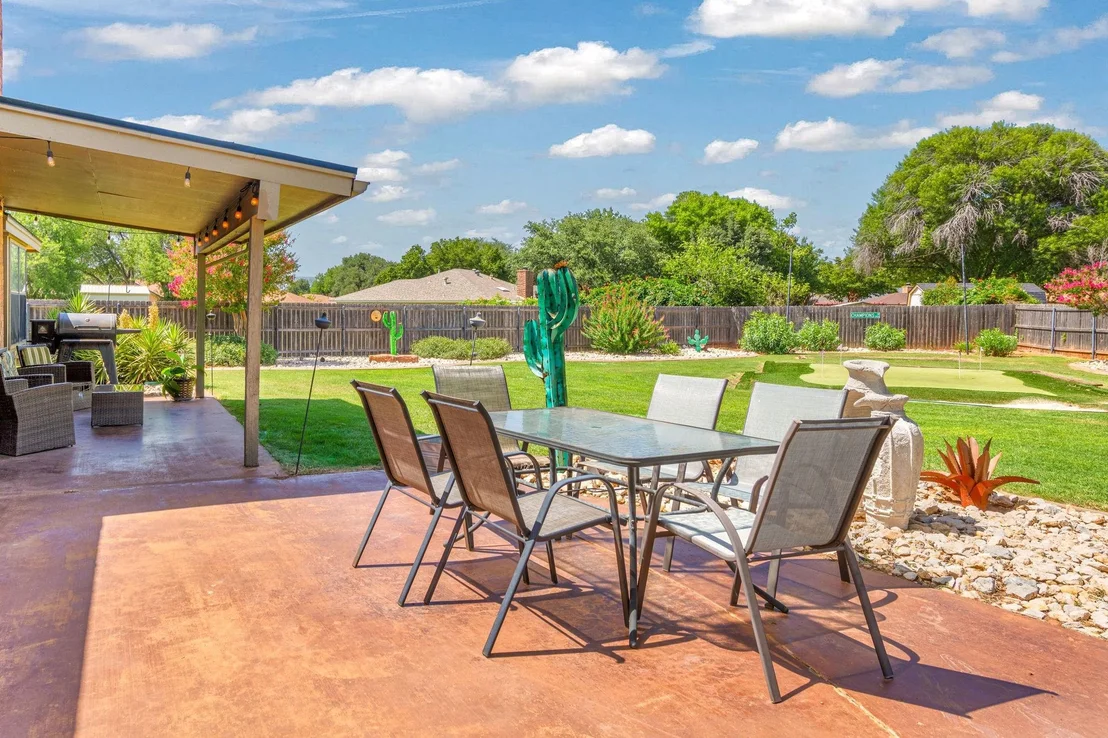 Photo of 2950 Chimney Rock Road