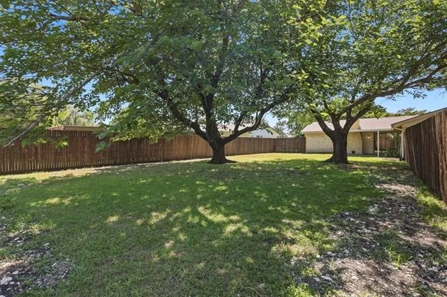 Photo of 8 Green View Circle