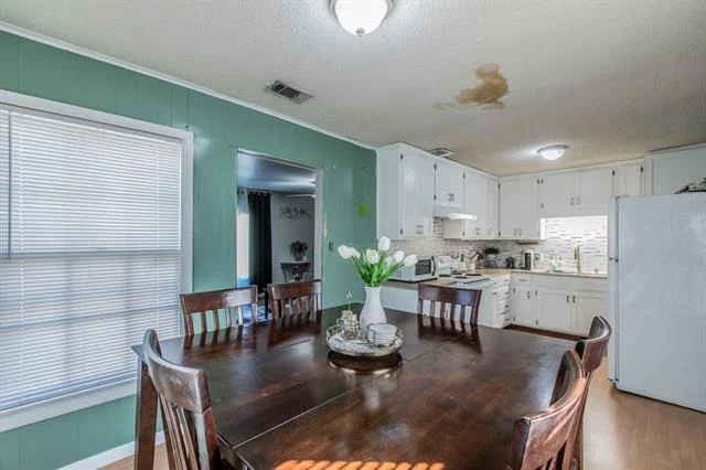 Photo of 108 N Lakeview Drive