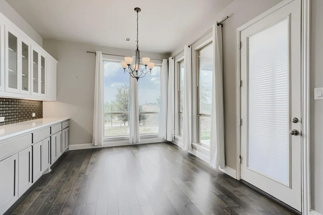 Photo of 800 Agave Drive
