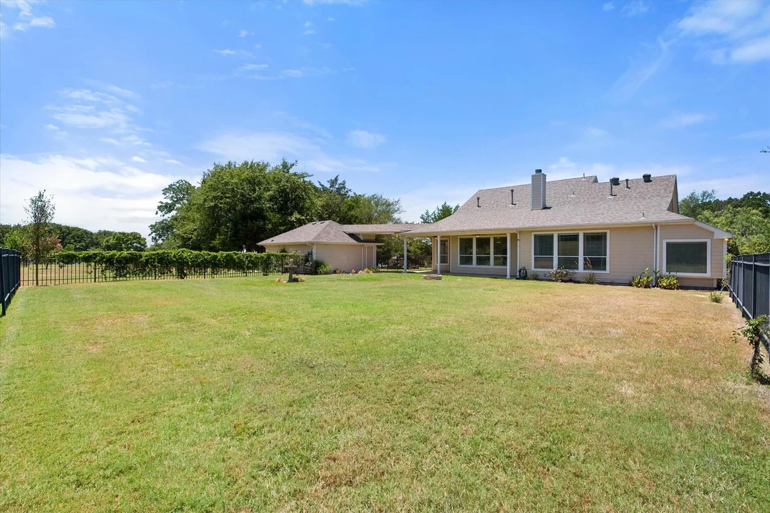 Photo of 276 Jackson Circle