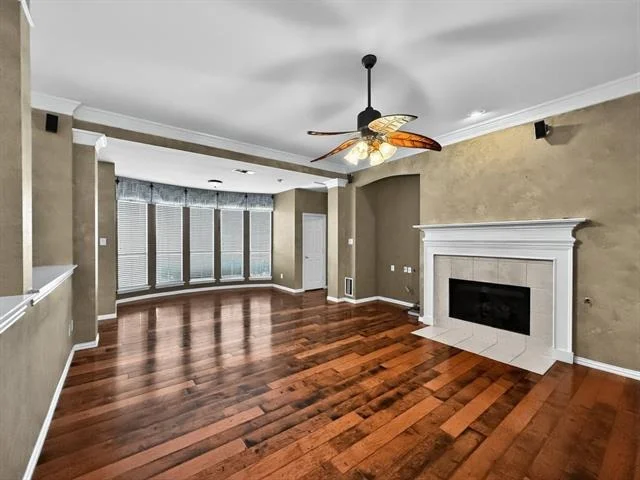 Photo of 2025 Fair Oaks Circle