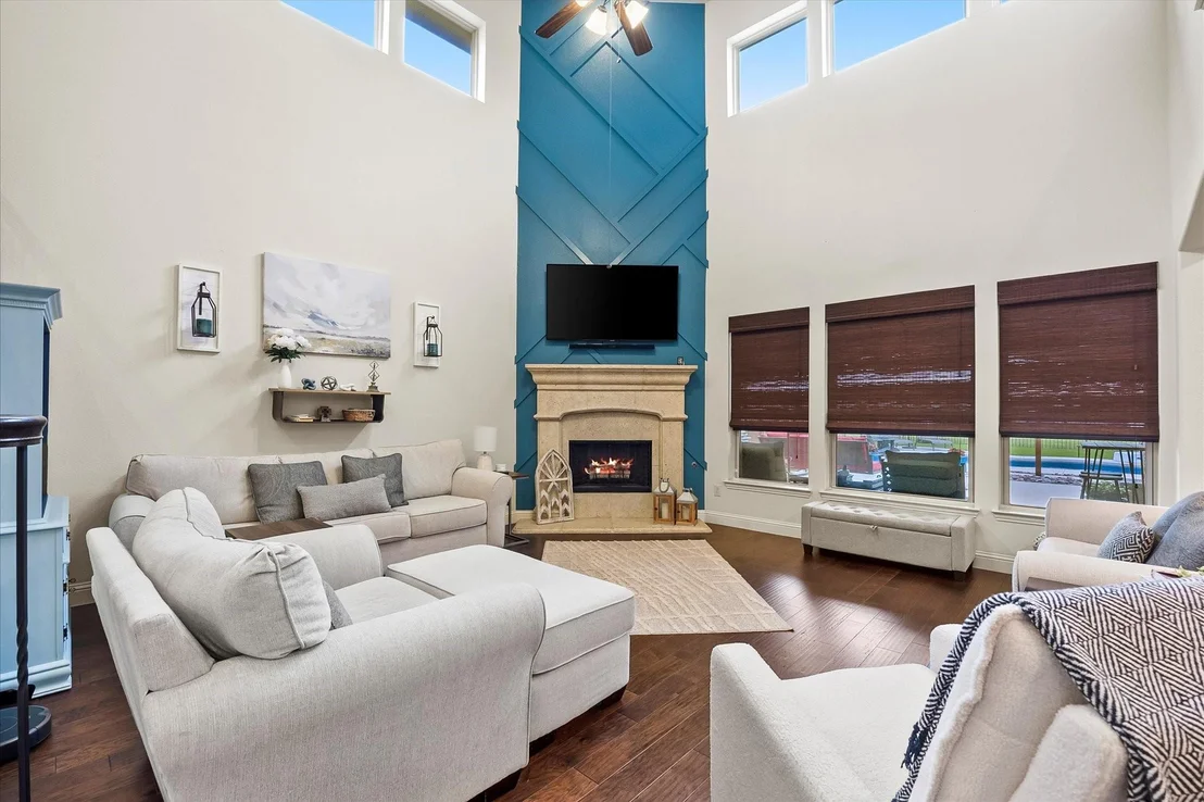 Photo of 1056 Knoxbridge Road