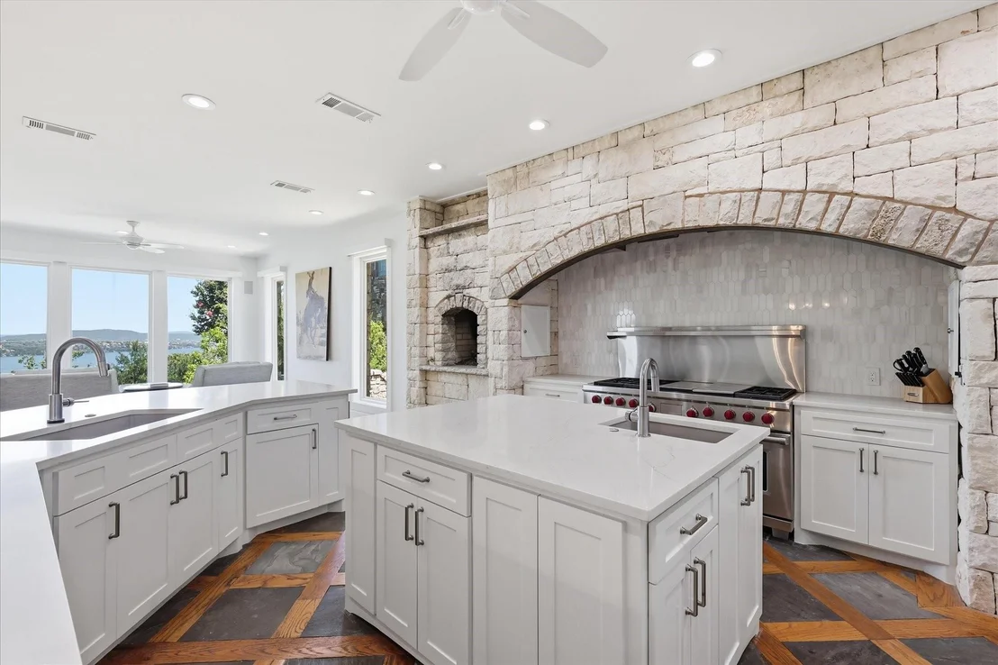 Photo of 175 Bay Hill Drive