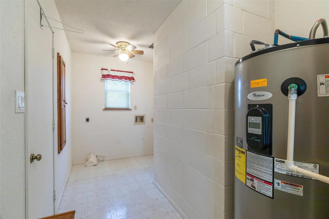Photo of 5309 Llano Street