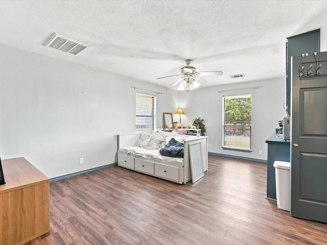 Photo of 840 Lynn Ann Drive