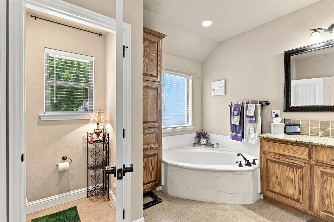 Photo of 6909 Westover Drive