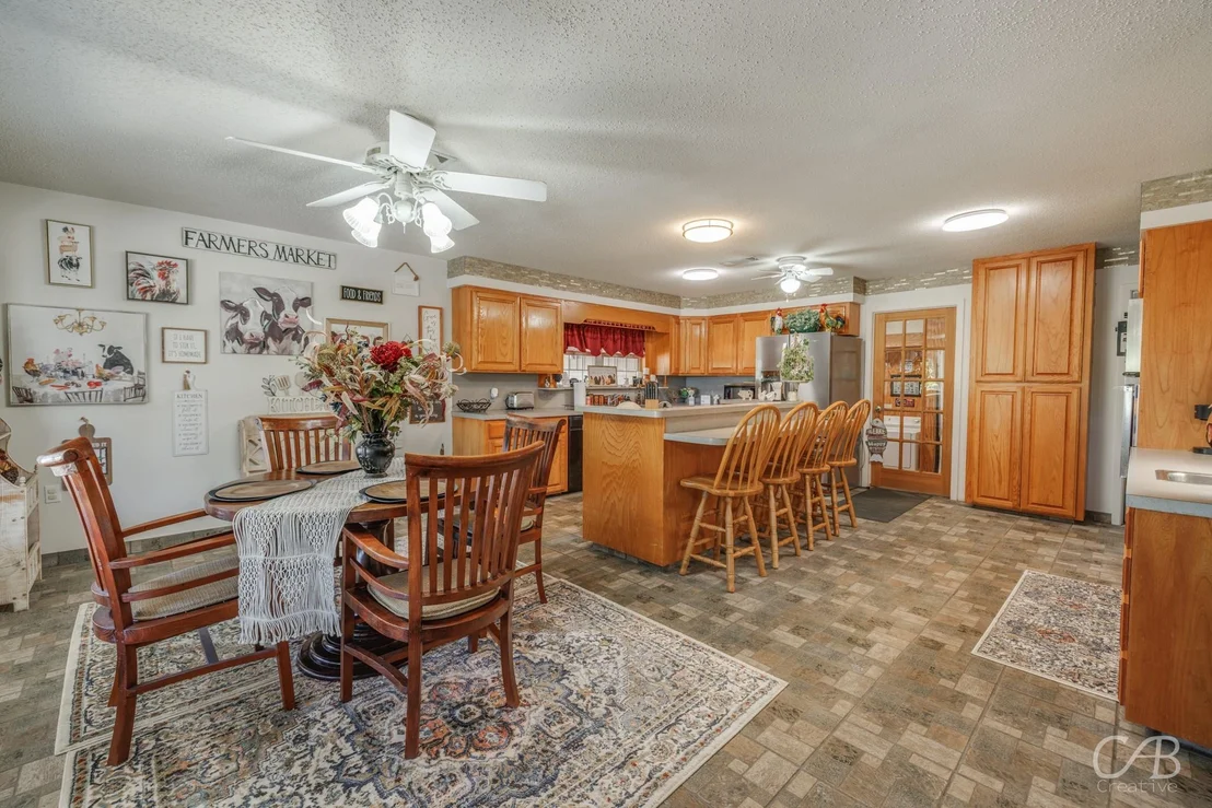 Photo of 155 Lakeview Drive