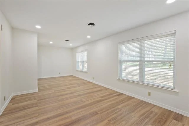 Photo of 624 Hillview Drive