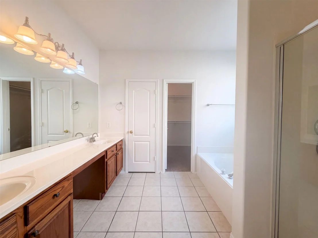 Photo of 1304 Grapevine Drive