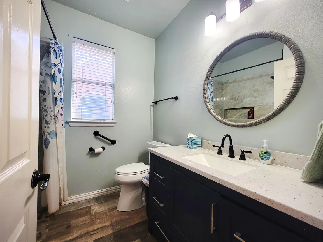 Photo of 3808 Drexel Drive