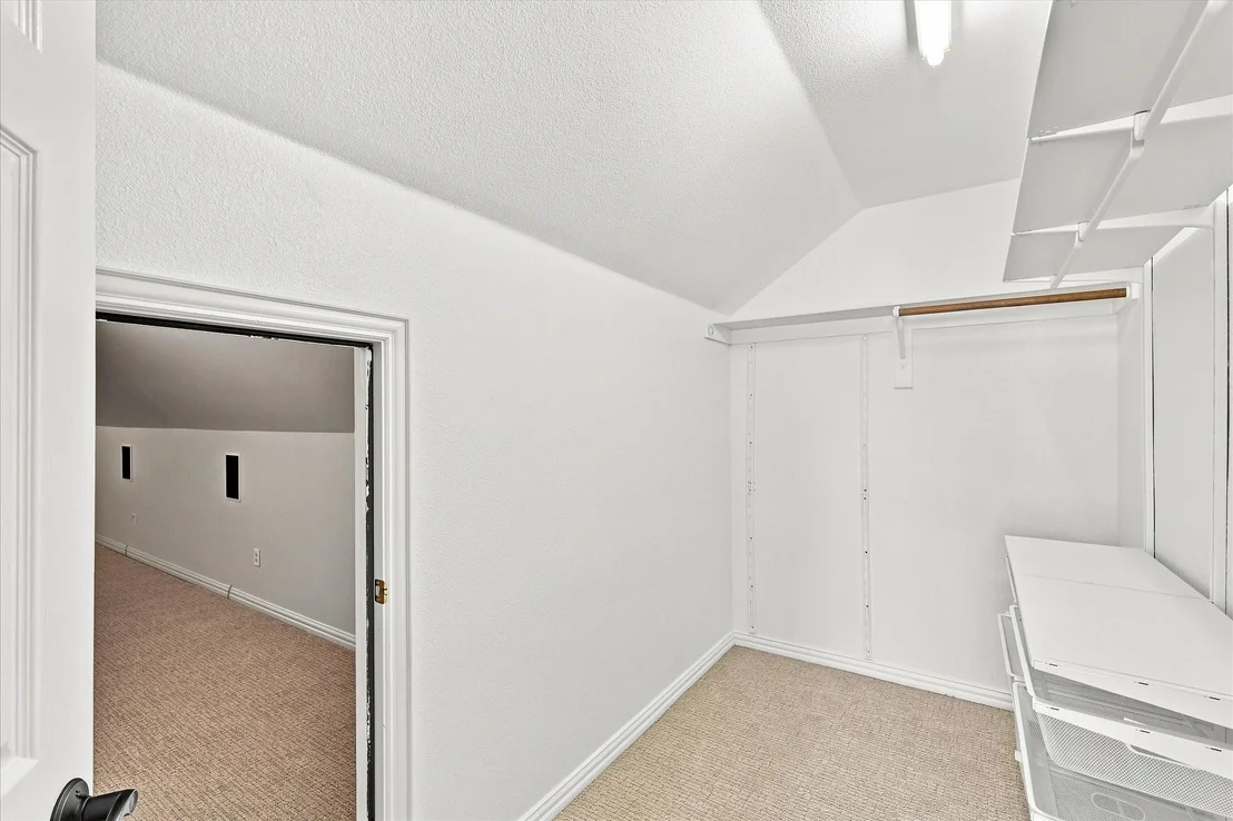 Photo of 708 Lakeway Drive