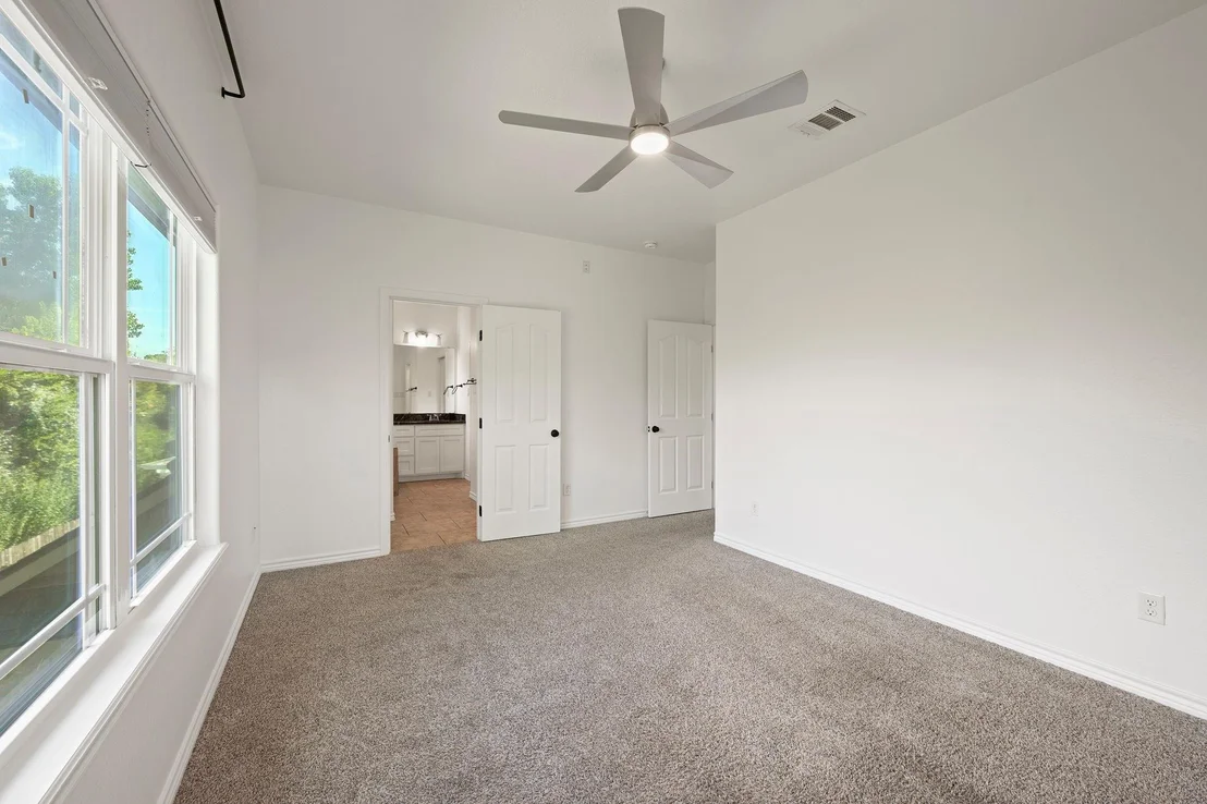 Photo of 2307 Carisbrooke Loop