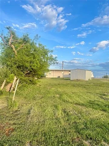 Photo of 17849 N State Highway 16