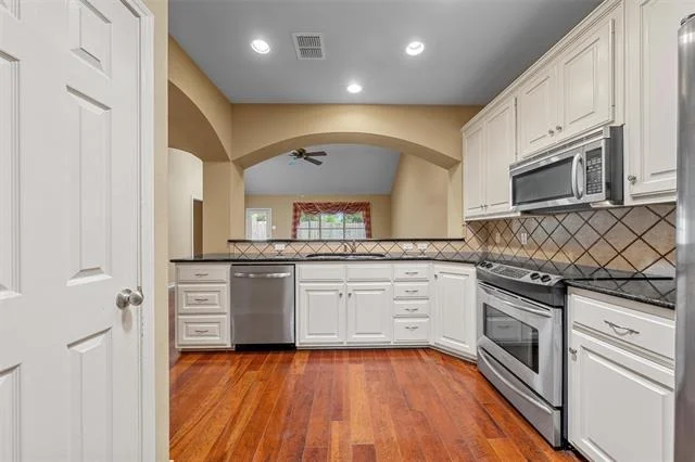 Photo of 9021 Darby Lane