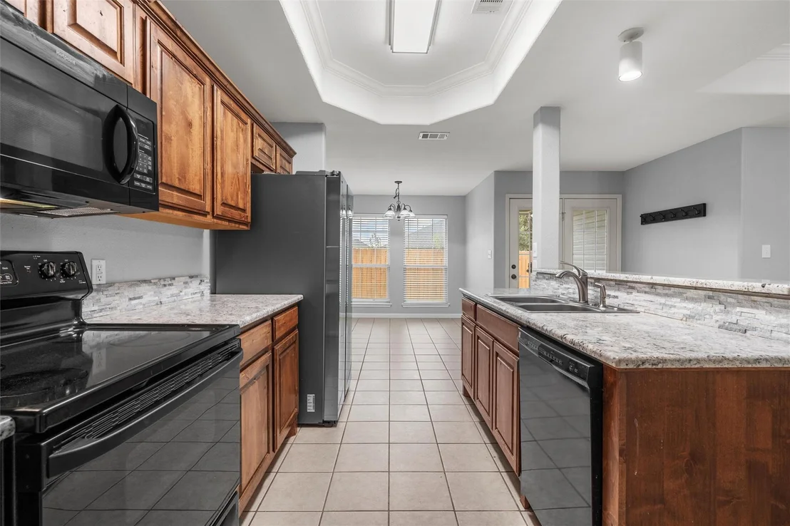 Photo of 10121 Colony Drive